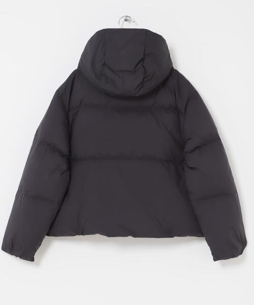 URBAN RESEARCH ROSSO WOMEN(アーバンリサーチ ロッソ)の「FRENCH DOWNショートダウンコート(ダウンジャケット/コート・レディース・ブラック/ライトベージュ/ブラウン・36/38)」の4枚目の写真
