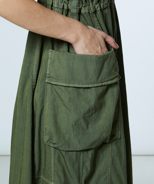 DOUBLE STANDARD CLOTHING（ダブルスタンダードクロージング）の「ツーバスダイドニット カーゴワンピース（ワンピース・レディース・カーキ/ベージュ・38/36）」の9枚目の写真
