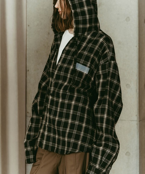 Knuth Marf（クヌースマーフ）の「【Knuth Marf】hooded over shirts（シャツ/ブラウス・レディース・ブラック系1・FREE）」の3枚目の写真