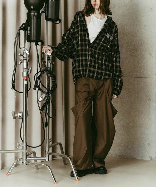 Knuth Marf（クヌースマーフ）の「【Knuth Marf】hooded over shirts（シャツ/ブラウス・レディース・ブラック系1・FREE）」の9枚目の写真