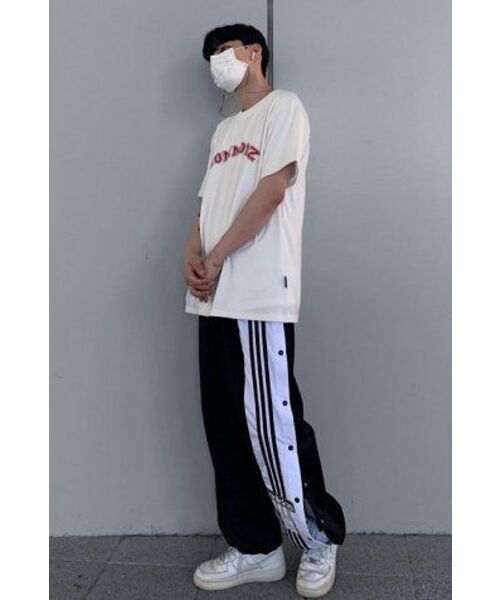 COMMONZ(コモンズ)の「アーチロゴTシャツ_ホワイト(Tシャツ/カットソー・レディース・その他・1/2)」の6枚目の写真
