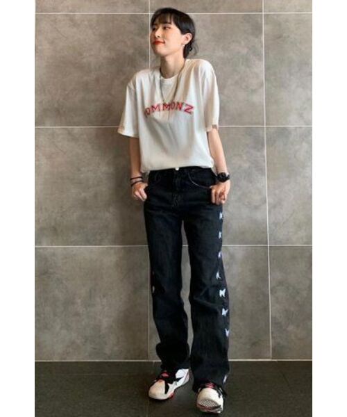COMMONZ(コモンズ)の「アーチロゴTシャツ_ホワイト(Tシャツ/カットソー・レディース・その他・1/2)」の9枚目の写真