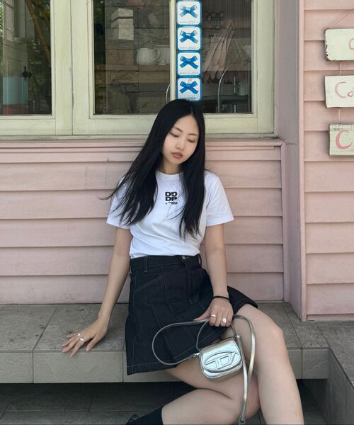 DANGLEDROP(ダングルドロップ)の「DGDPスクエアセミクロップ半袖Tシャツスカイブルー(Tシャツ/カットソー・レディース・その他・FREE)」の10枚目の写真