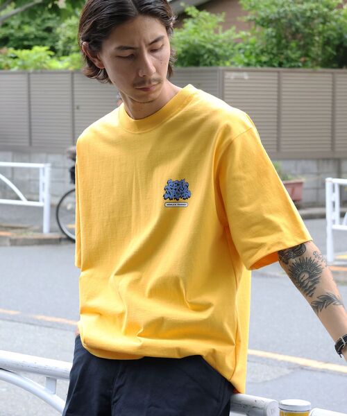 BEN DAVIS(ベンデイビス)の「【BEN DAVIS(ベンデイビス)】OVERLAP TEE NV / Tシャツ クルーネック オーバーサイズ ヘビーウェイト プリント ワンポイント 半袖(Tシャツ/カットソー・メンズ・ブラック/ホワイト/イエロー/ブルーグレー・LARGE/MEDIUM/X-LARGE)」の18枚目の写真