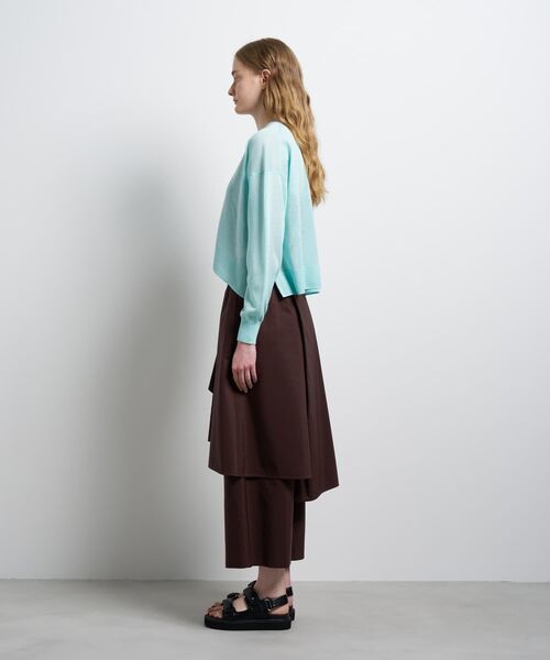LANVIN en Bleu(ランバンオンブルー)の「Vネックショートカーディガン(ニット/セーター・レディース・オフホワイト/ブラック/ベージュ/ブルー系その他/ピンク・38)」の7枚目の写真