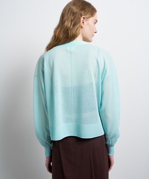 LANVIN en Bleu(ランバンオンブルー)の「Vネックショートカーディガン(ニット/セーター・レディース・オフホワイト/ブラック/ベージュ/ブルー系その他/ピンク・38)」の10枚目の写真