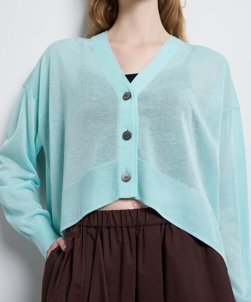 LANVIN en Bleu(ランバンオンブルー)の「Vネックショートカーディガン(ニット/セーター・レディース・オフホワイト/ブラック/ベージュ/ブルー系その他/ピンク・38)」の11枚目の写真