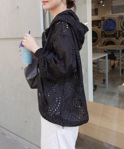 CORNERS（コーナーズ）の「レースアノラックパーカー（シャツ/ブラウス・レディース・ホワイト/ブラック・M）」の11枚目の写真