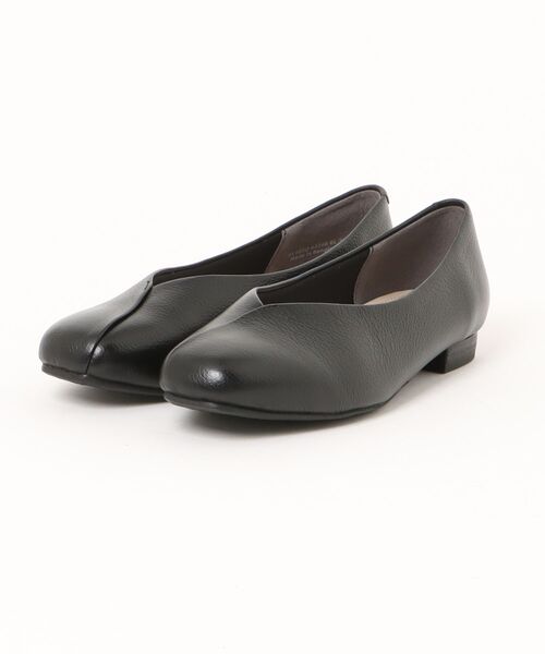 ing(イング)の「Vカットフラットパンプス(パンプス・レディース・ブラック/シルバー/デザートカモ・22cm/22.5cm/23cm/23.5cm/24cm/24.5cm/25cm)」の2枚目の写真