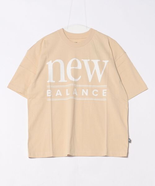 NEW BALANCE(ニューバランス)の「《New Balance》WT61U5F6(Tシャツ/カットソー・レディース・ベージュ系/ブラック系・M/L/XL/S)」の1枚目の写真