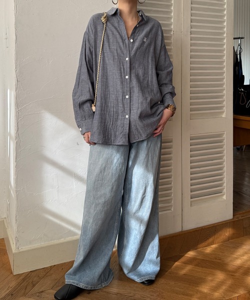 LBC（エルビーシー）の「ダブルガーゼロゴ刺繍オーバーシャツ（シャツ/ブラウス・レディース・ライトブルー/ピンク/ネイビー・M）」の8枚目の写真