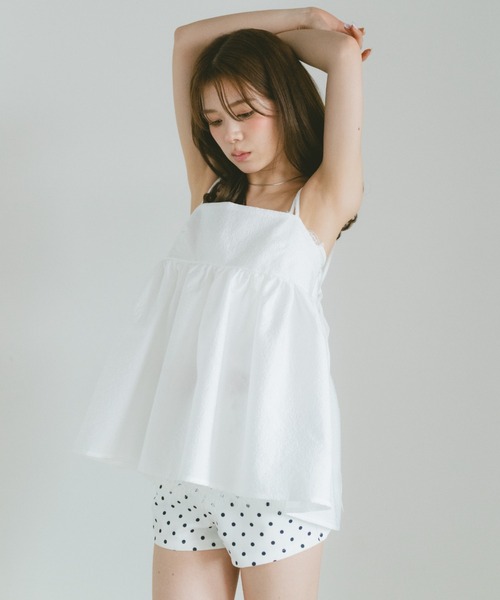 VANNIE U（ヴァニーユー）の「ふくれジャガードバックリボンキャミ（キャミソール・レディース・ブラック/ホワイト・FREE）」の8枚目の写真