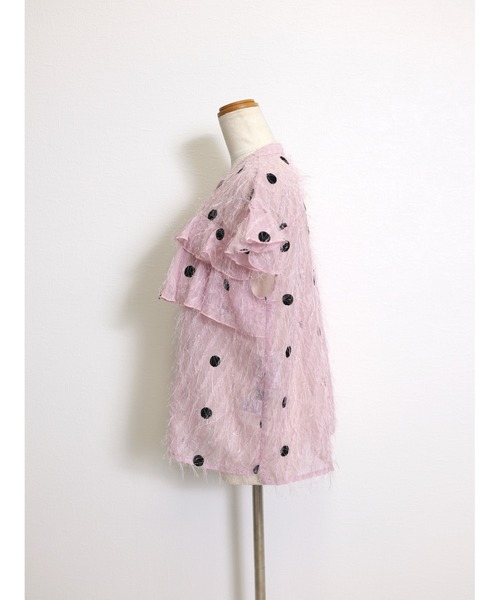 CHhdmn(シーエイチヒデモン)の「ドット刺繍シアーブラウス / フリルスリーブ / ラメフリンジ / 透け感トップス /袖なし(シャツ/ブラウス・レディース・ライトブルー/ブラック/ホワイト/ピンク・M/L)」の6枚目の写真