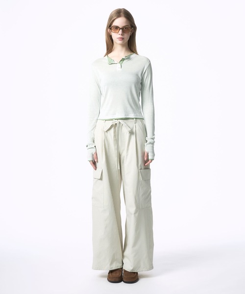 Nora Lily elle(ノラリリーエル)の「【Nora Lily】「elle」Double-Layer Bicolor Henley Top(Tシャツ/カットソー・レディース・グレー/ダークグレー/ブラウン/ホワイト・FREE)」の21枚目の写真