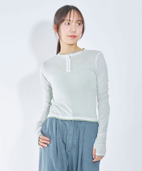 Nora Lily elle(ノラリリーエル)の「【Nora Lily】「elle」Double-Layer Bicolor Henley Top(Tシャツ/カットソー・レディース・グレー/ダークグレー/ブラウン/ホワイト・FREE)」の5枚目の写真
