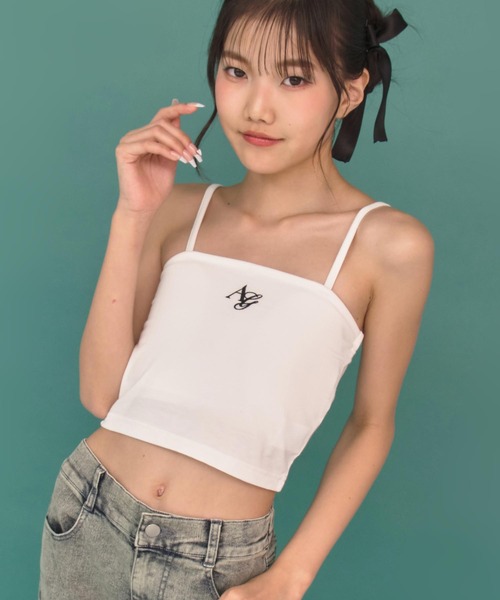 ANAP GiRL(アナップガール)の「2WAY チョーカー風 パット付 キャミソール(キャミソール・キッズ・ホワイト/ベージュ/ブラック・XS/S/M)」の1枚目の写真
