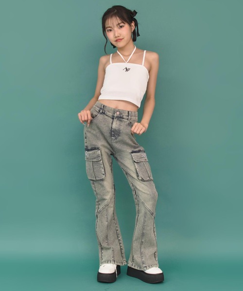 ANAP GiRL(アナップガール)の「2WAY チョーカー風 パット付 キャミソール(キャミソール・キッズ・ホワイト/ベージュ/ブラック・XS/S/M)」の6枚目の写真