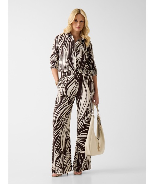 Guess（ゲス）の「BASTIENNE Wide Leg Trouser パンツ（その他パンツ・レディース・ブラウン・LARGE/X-SMALL/SMALL/MEDIUM）」の4枚目の写真