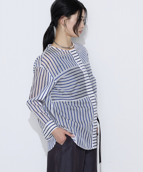 K.T KIYOKO TAKASE（キヨコタカセ）の「コットンシルク シアーストライプシャツ（シャツ/ブラウス・レディース・ホワイト×グリーン/ホワイト×ブルー・9号/7号）」の3枚目の写真