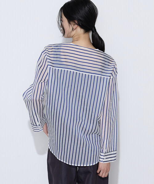 K.T KIYOKO TAKASE（キヨコタカセ）の「コットンシルク シアーストライプシャツ（シャツ/ブラウス・レディース・ホワイト×グリーン/ホワイト×ブルー・9号/7号）」の4枚目の写真
