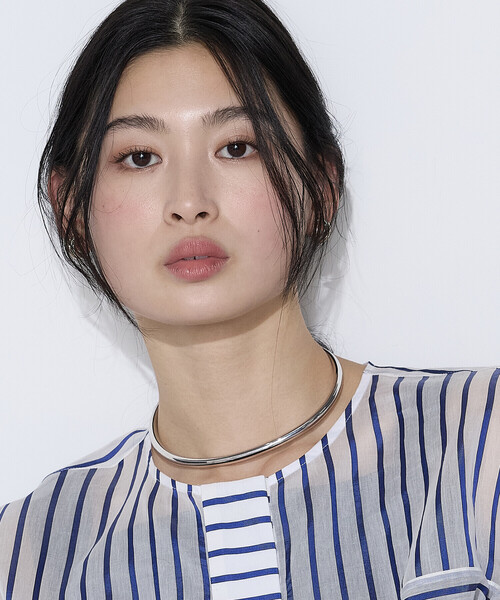 K.T KIYOKO TAKASE（キヨコタカセ）の「コットンシルク シアーストライプシャツ（シャツ/ブラウス・レディース・ホワイト×グリーン/ホワイト×ブルー・9号/7号）」の8枚目の写真