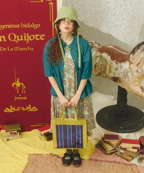 Jocomomola(ホコモモラ)の「Dorotea フラワープリントワンピース(ワンピース・レディース・アイボリー/ネイビー・40)」の20枚目の写真
