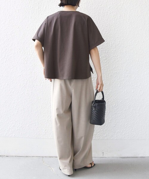 SHIPS(シップス)の「【WEB限定】〈汗染み防止/手洗い可能〉クロシェ レース ドッキング ショート スリーブ TEE(Tシャツ/カットソー・レディース・イエロー系/ブラウン/ホワイト・ONE SIZE)」の10枚目の写真