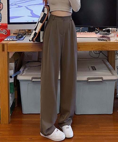 mielu(ミエル)の「ハイウエストスラックスパンツ(その他パンツ・レディース・ベージュ/ピンク/ブラウン/グレー/ブラック・LARGE/MEDIUM)」の17枚目の写真