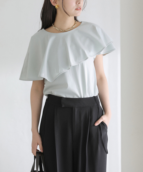 La TOTALITE(ラトータリテ)の「【洗える】ケープカットソー(Tシャツ/カットソー・レディース・グリーン/バーガンディー/グレー・FREE)」の6枚目の写真
