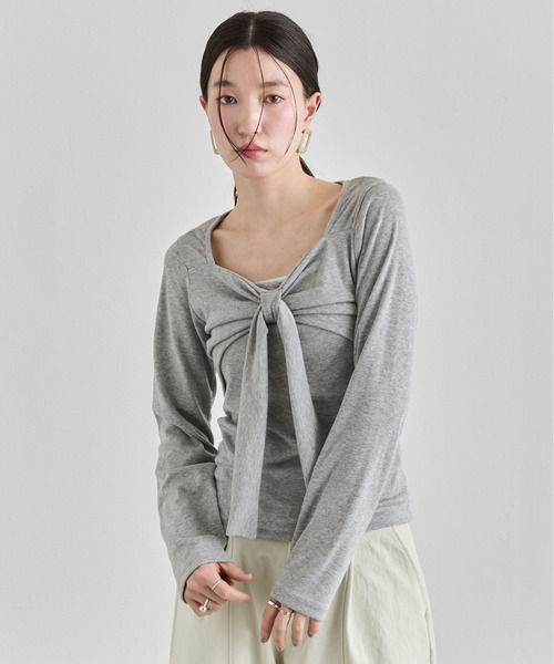 NUJOH（ヌゾ）の「Front Tie Draped Top / フロントタイドレープトップス（Tシャツ/カットソー・レディース・グレー/ブラック/アイボリー・FREE）」の18枚目の写真