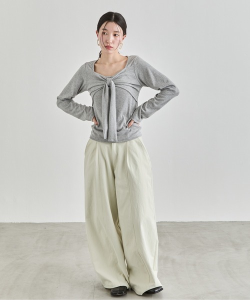 NUJOH（ヌゾ）の「Front Tie Draped Top / フロントタイドレープトップス（Tシャツ/カットソー・レディース・グレー/ブラック/アイボリー・FREE）」の22枚目の写真