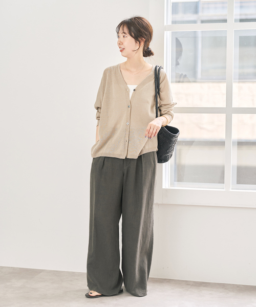 Spick & Span(スピックアンドスパン)の「《新色有り / 追加》コットンリネンギマオーバーサイズカーディガン(カーディガン/ボレロ・レディース・ベージュ系その他/グリーン/ブラック・FREE)」の5枚目の写真