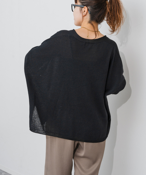 Spick & Span(スピックアンドスパン)の「《新色有り / 追加》コットンリネンギマオーバーサイズカーディガン(カーディガン/ボレロ・レディース・ベージュ系その他/グリーン/ブラック・FREE)」の13枚目の写真