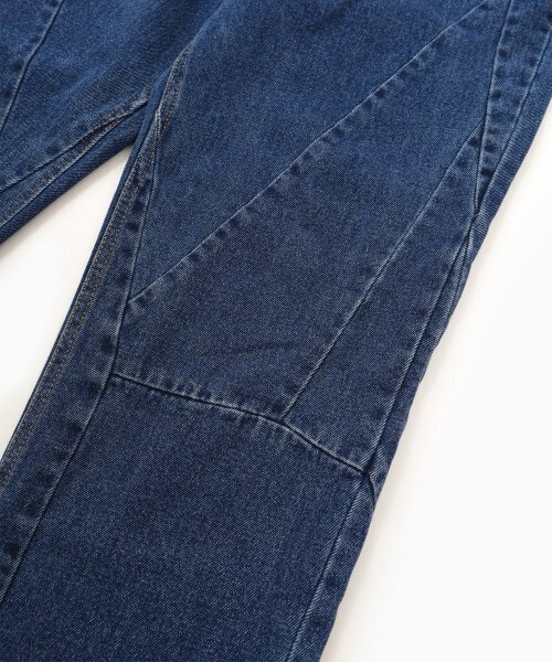 AJOBYAJO（アジョバイアジョ）の「Robot Washed Jeans [BLUE]（デニムパンツ・レディース・その他・MEDIUM/LARGE）」の2枚目の写真