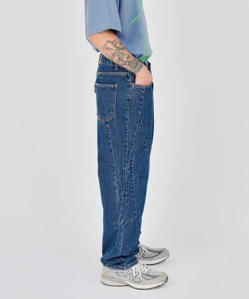 AJOBYAJO（アジョバイアジョ）の「Robot Washed Jeans [BLUE]（デニムパンツ・レディース・その他・MEDIUM/LARGE）」の8枚目の写真