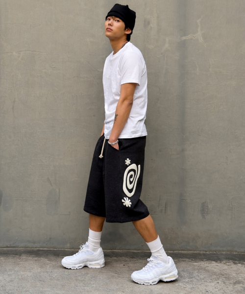 セール】MOLLY One Tuck Bermuda Pants Black（その他パンツ）｜AMOU
