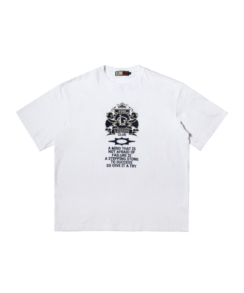LOSERS CLUB(ルーザーズクラブ)の「バスティロゴ半袖Tシャツホワイト(Tシャツ/カットソー・レディース・その他・MEDIUM/LARGE)」の2枚目の写真
