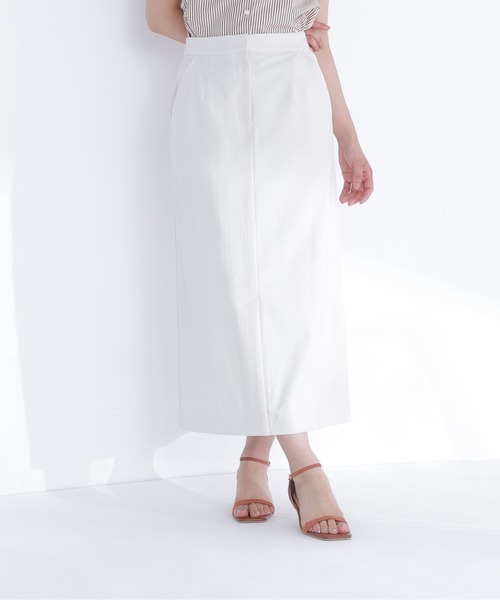 NATURAL BEAUTY BASIC(ナチュラルビューティーベーシック)の「リネンブレンドナロースカート(スカート・レディース・オフホワイト/チャコールグレー/ベージュ・P/S/MEDIUM)」の2枚目の写真
