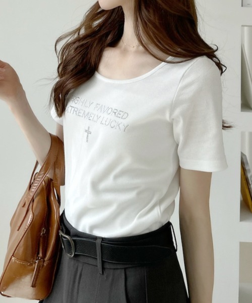 Ada.(エイダ)の「ラインストーン 半袖 コンパクト Tシャツ(Tシャツ/カットソー・レディース・ブラック/オフホワイト/ピンク/チャコール・FREE)」の8枚目の写真
