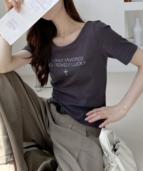 Ada.(エイダ)の「ラインストーン 半袖 コンパクト Tシャツ(Tシャツ/カットソー・レディース・ブラック/オフホワイト/ピンク/チャコール・FREE)」の18枚目の写真