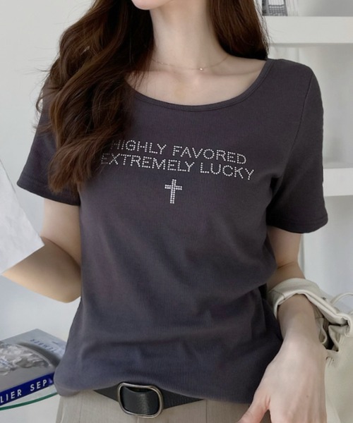 Ada.(エイダ)の「ラインストーン 半袖 コンパクト Tシャツ(Tシャツ/カットソー・レディース・ブラック/オフホワイト/ピンク/チャコール・FREE)」の22枚目の写真