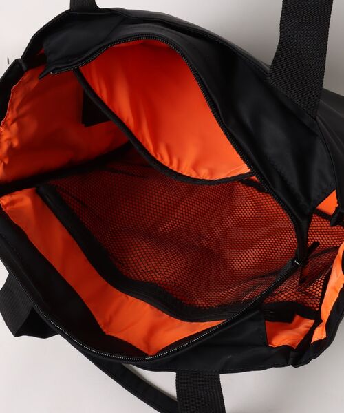 Guess（ゲス）の「【GUESS】ゲス GUESS JEANS TOTE BAG トートバッグ（トートバッグ・レディース・ブラック・FREE）」の4枚目の写真