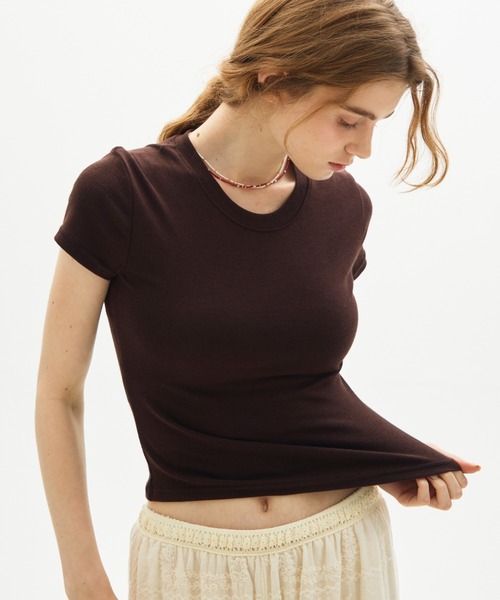 full/fill.（フルフィル）の「basic short T / ベーシックショートT（Tシャツ/カットソー・レディース・レッド/ホワイト/ブラウン/グレー・FREE）」の3枚目の写真
