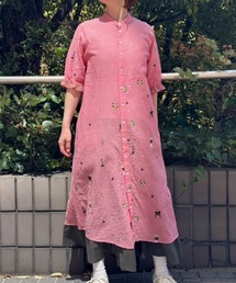 SUPER　HAKKA×マツモトヨーコ　先染めシャンブレー「Lovely　things」刺繍ワンピース（前開き）