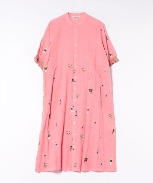 SUPER HAKKA（スーパーハッカ）の「SUPER　HAKKA×マツモトヨーコ　先染めシャンブレー「Lovely　things」刺繍ワンピース（前開き）（ワンピース・レディース・ブルー/レッド・FREE）」の5枚目の写真