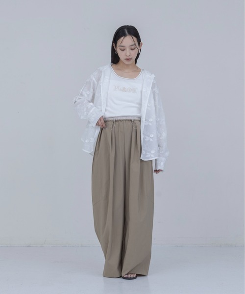 Eimee Law（エイミーロウ）の「ナイロンワッシャー タックワイドパンツ（その他パンツ・レディース・ピンク/ダークベージュ/ブラック・FREE）」の15枚目の写真