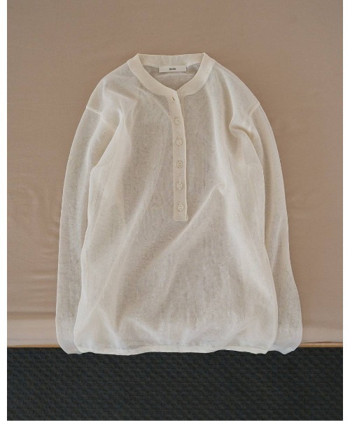 anuke(アンヌーク)の「anuke Sheer Henley Knit(ニット/セーター・レディース・ダークブラウン/オフホワイト・FREE)」の5枚目の写真
