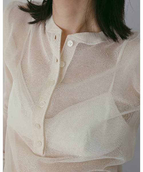 anuke(アンヌーク)の「anuke Sheer Henley Knit(ニット/セーター・レディース・ダークブラウン/オフホワイト・FREE)」の8枚目の写真