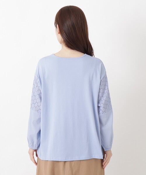 one'sterrace(ワンズテラス)の「異素材刺繍切替プルオーバー(Tシャツ/カットソー・レディース・ブラック系8/ブルー系その他7/ホワイト系9・02)」の6枚目の写真