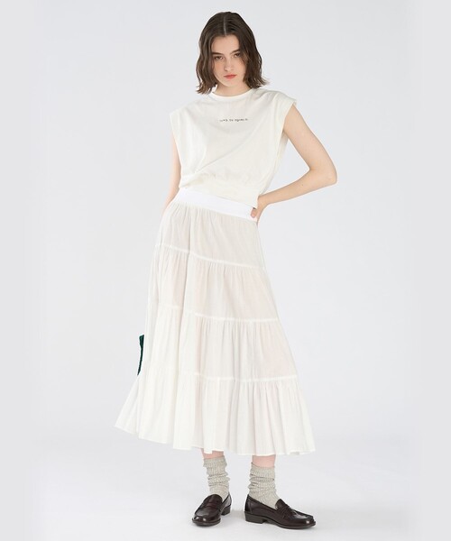 To b. by agnes b.(トゥービーバイアニエスベー)の「ロゴ コットン フレンチスリーブ トップス(Tシャツ/カットソー・レディース・ホワイト・38)」の8枚目の写真